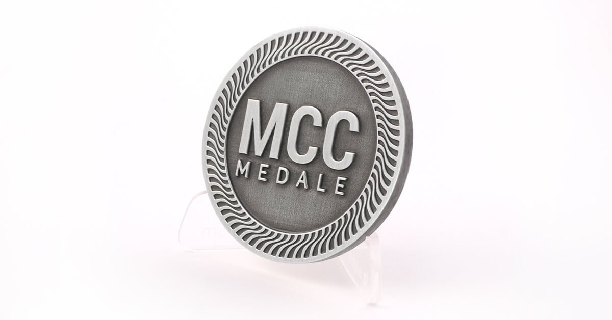 Srebro antyczne - patynowany metal. Przykład kolorów medali i innych odlewów wykonywanych przez MCC Medale