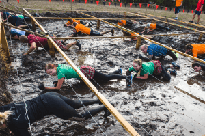 Biegi z przeszkodami Tough Mudder