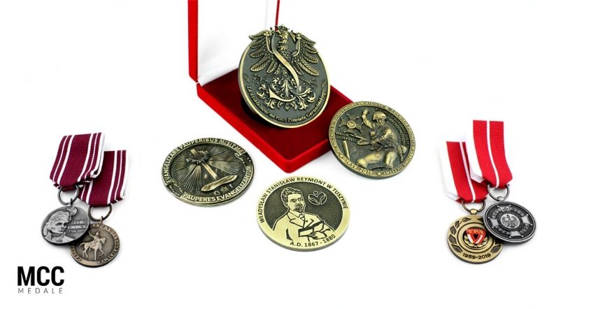 Medale i odznaczenia w Polsce