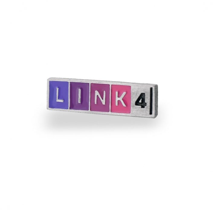 Pins firmowy w barwach loga LINK4