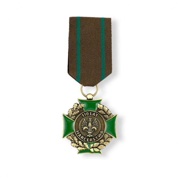 Kolorowy order wyprodukowany przez MCC Medale na 110 lat harcerstwa