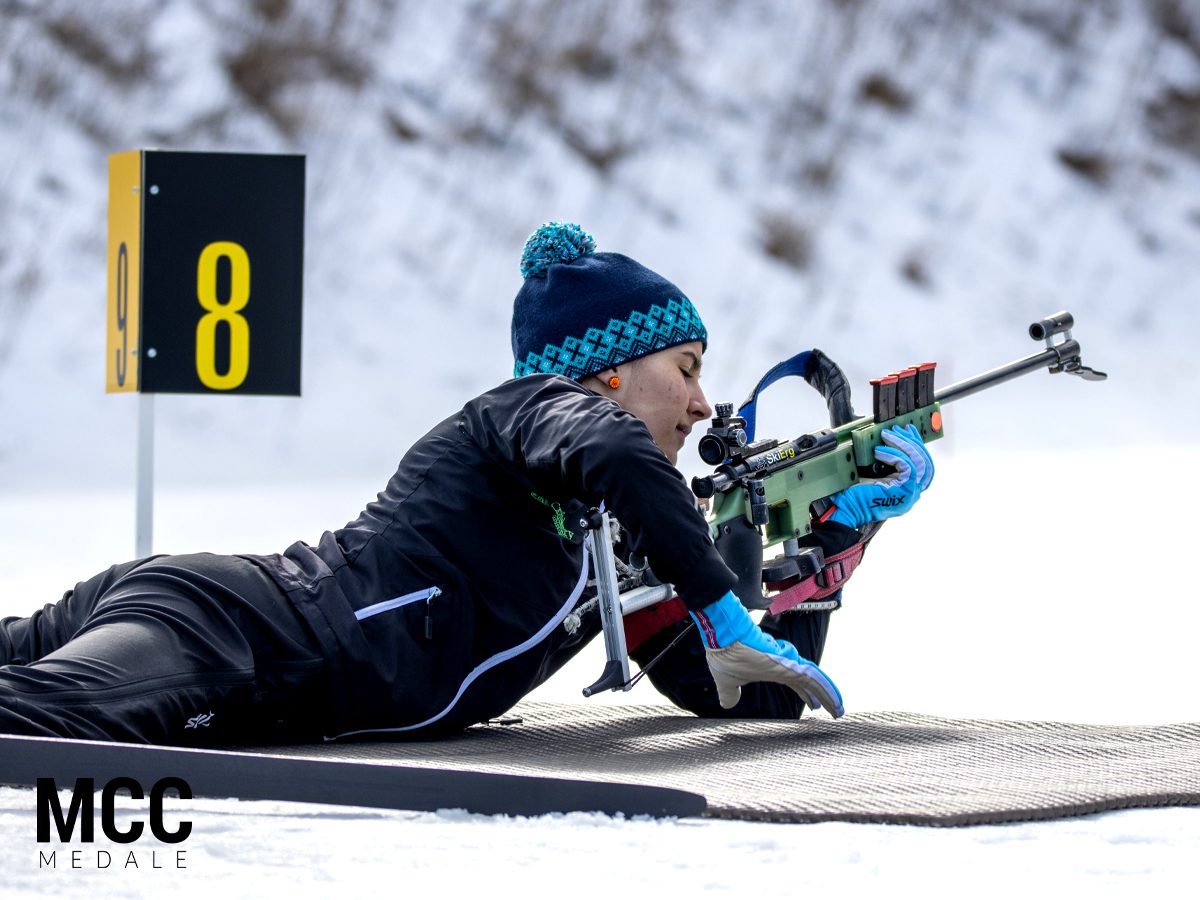 Biathlon - pozycja leżąca narciarza