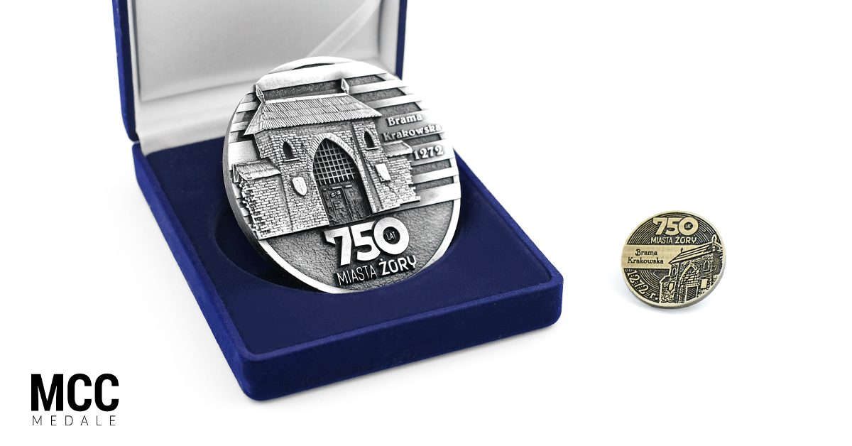 Zestaw gadżetów z metalu wykonany w odlewni MCC Medale z okazji 750-lecia miasta Żory