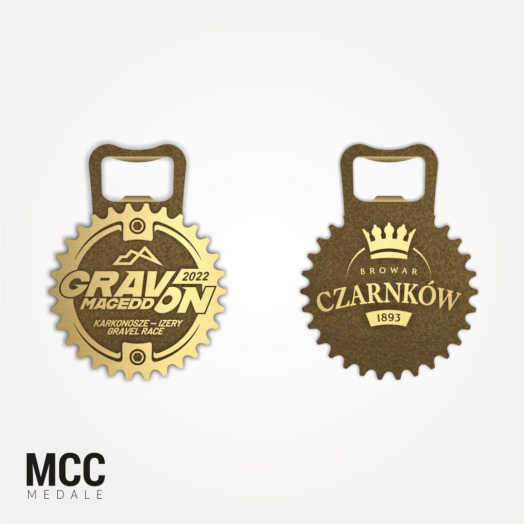 Projekt medali na Gravmageddon 2022 o nietypowym kształcie zębatki rowerowej wykonany przez odlewnię MCC Medale