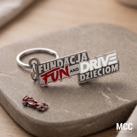 Breloczki dla fundacji FUN and DRIVE