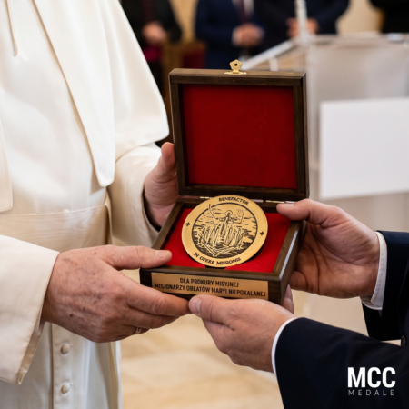 Medale okolicznościowe dla Prokury Misyjnej Misjonarzy Oblatów